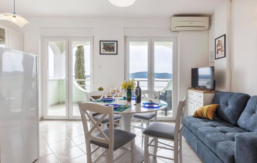 Vesna Apartman *